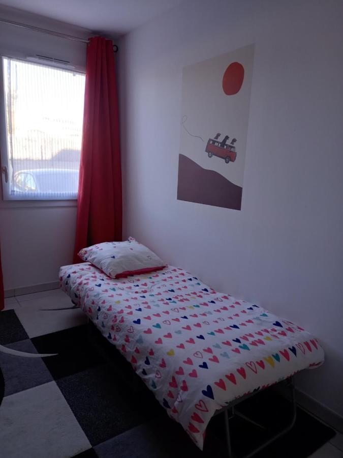 Bel Appartement Avec Terrasse - Plage De Carro A Pied 马蒂格 外观 照片