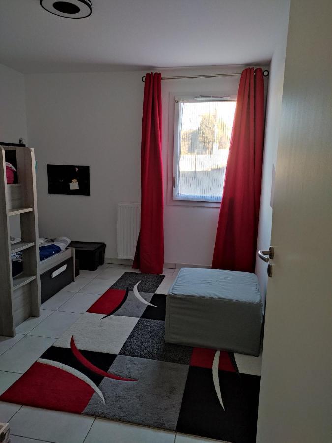 Bel Appartement Avec Terrasse - Plage De Carro A Pied 马蒂格 外观 照片